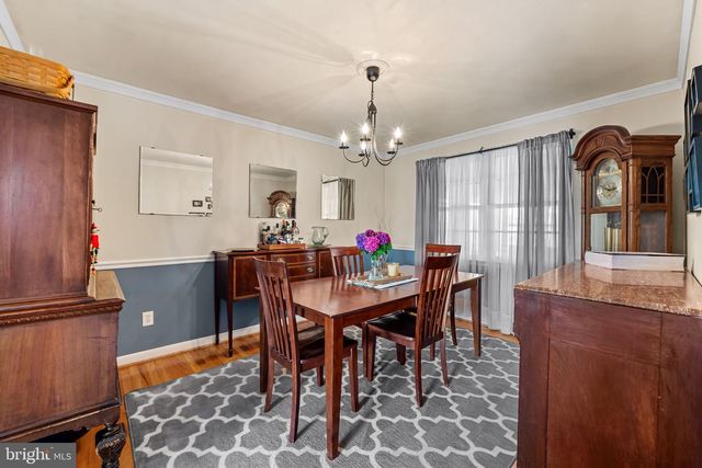 8227 LAUREL, Baltimore, MD 21234