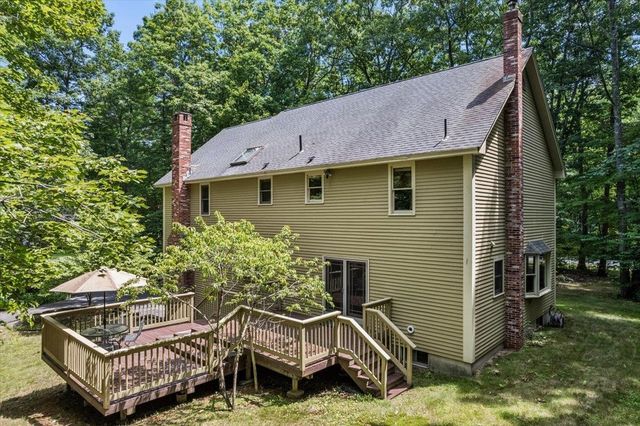 4 Berge Lane, Derry, NH 03038