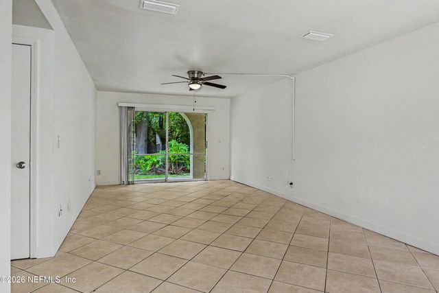 1557 EL PRADO Road 1, Jacksonville, FL 32216