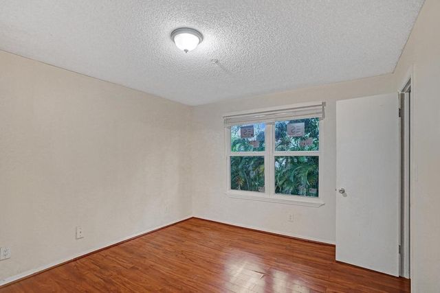 2301 N Congress Avenue 27, Boynton Beach, FL 33436