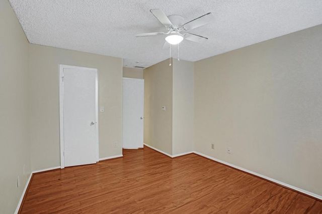 2301 N Congress Avenue 27, Boynton Beach, FL 33436