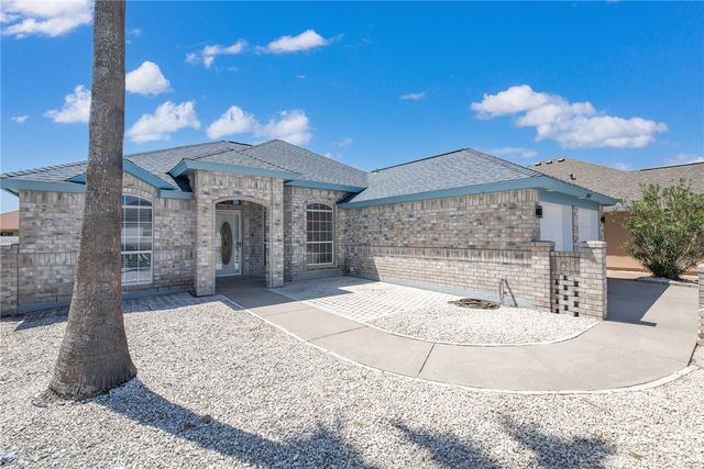 15934 Palo Seco Dr, Corpus Christi, TX 78418