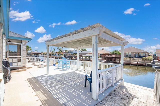 15934 Palo Seco Dr, Corpus Christi, TX 78418