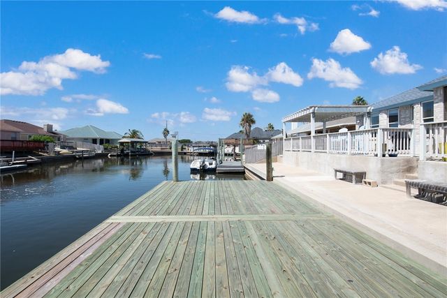 15934 Palo Seco Dr, Corpus Christi, TX 78418