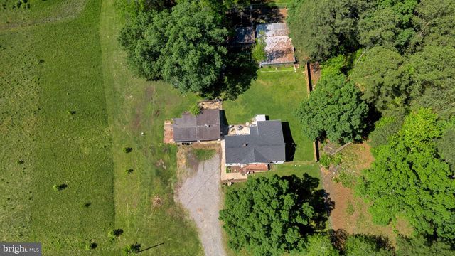 10439 ASHCAKE RD, Ashland, VA 23005