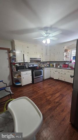 10439 ASHCAKE RD, Ashland, VA 23005