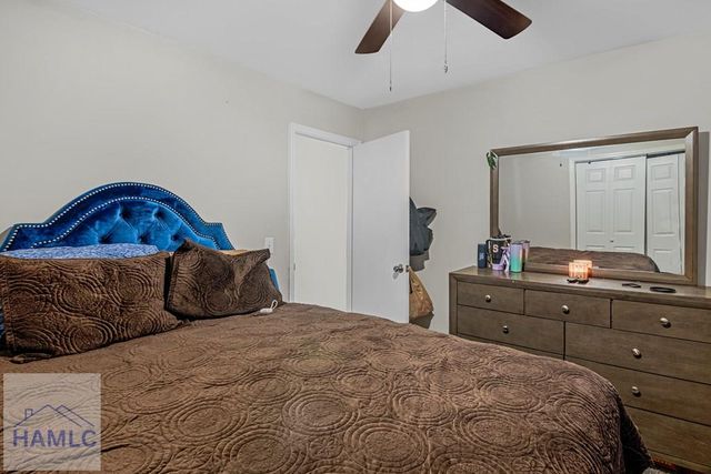 617 Oak Street, Hinesville, GA 31313