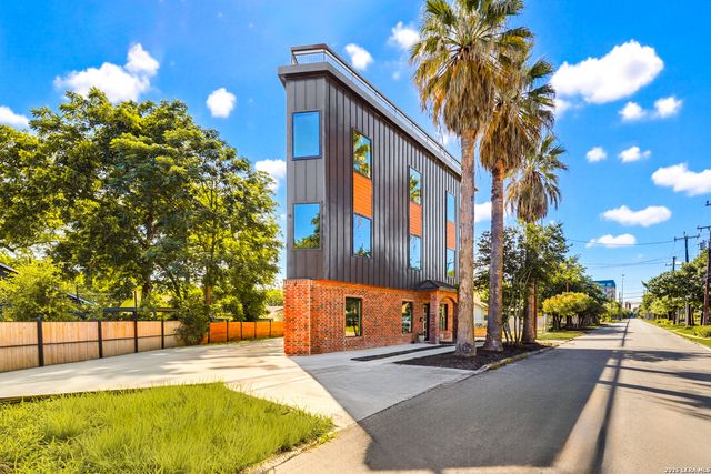 727 E PARK AVE, San Antonio, TX 78212