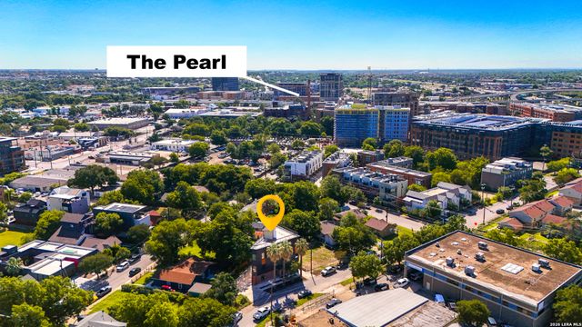 727 E PARK AVE, San Antonio, TX 78212