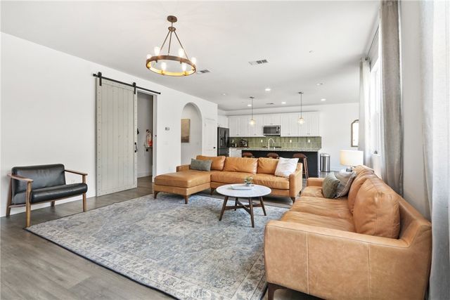 17000 Jeanne, Fontana, CA 92336