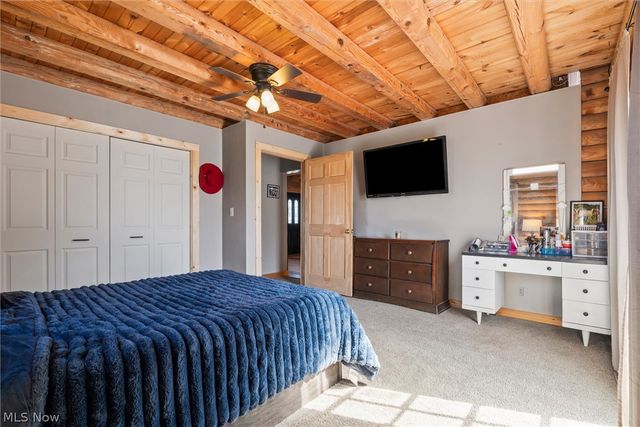 4911 Miller Road, Lowellville, OH 44436