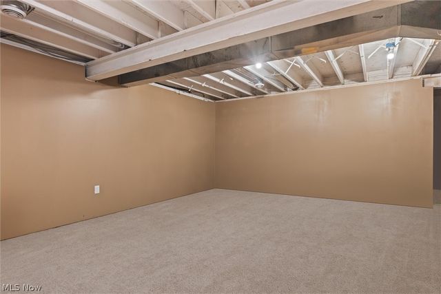 4911 Miller Road, Lowellville, OH 44436