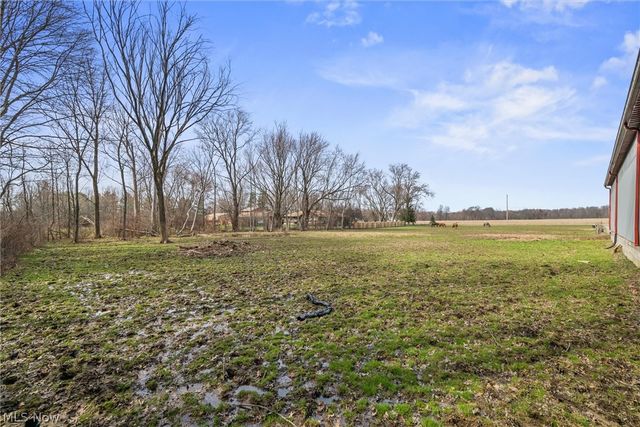 4911 Miller Road, Lowellville, OH 44436