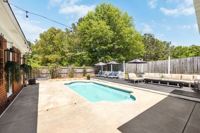 6988 Oakwood Way, Columbus, GA 31904