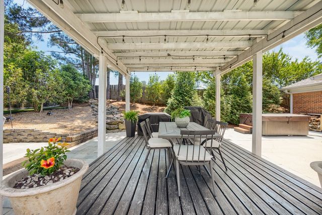 6988 Oakwood Way, Columbus, GA 31904