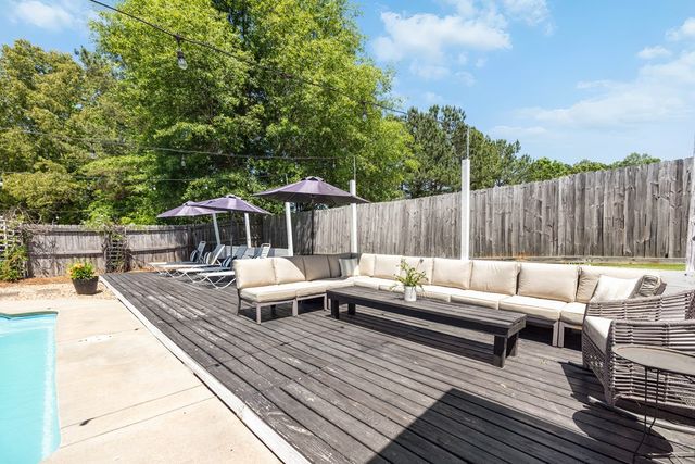 6988 Oakwood Way, Columbus, GA 31904