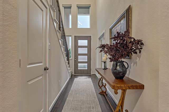 221 Christine Manor, Montgomery, TX 77316