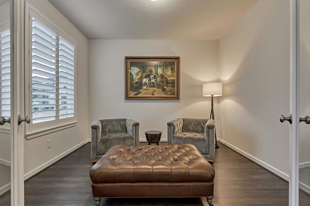 221 Christine Manor, Montgomery, TX 77316