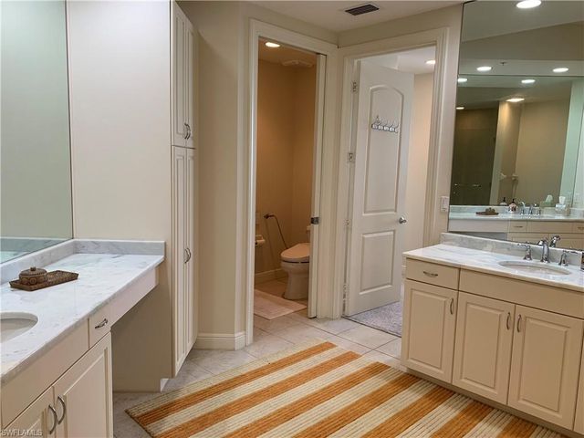 2090 W First ST 2805, Fort Myers, FL 33901