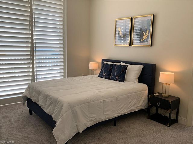 2090 W First ST 2805, Fort Myers, FL 33901