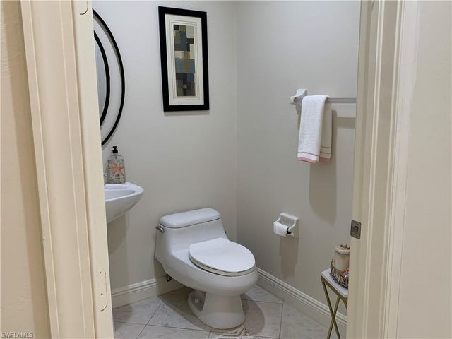 2090 W First ST 2805, Fort Myers, FL 33901