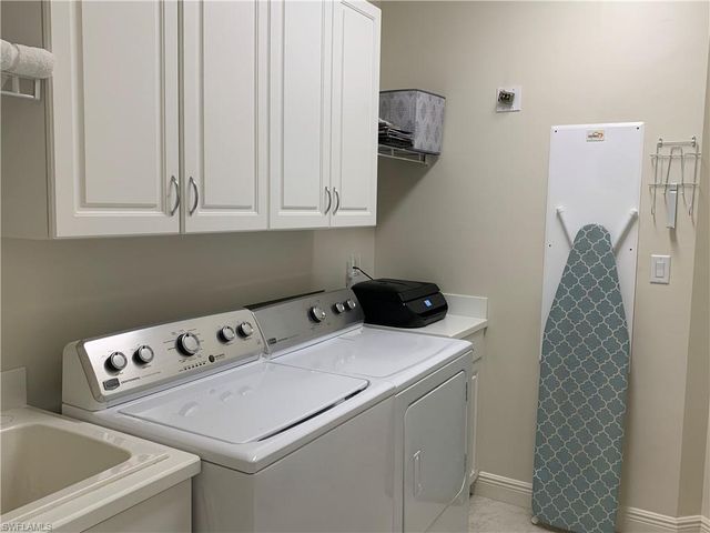 2090 W First ST 2805, Fort Myers, FL 33901