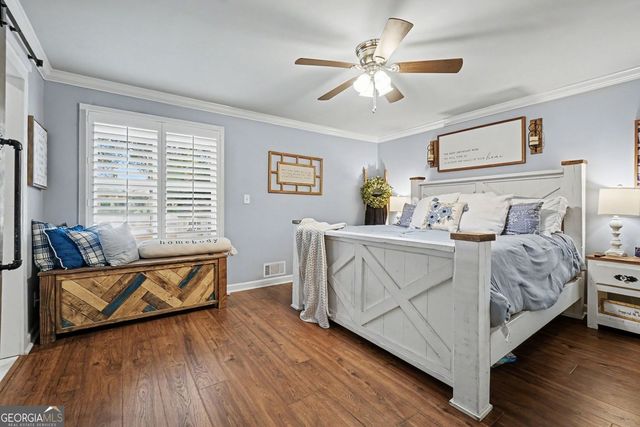 290 Saddle Lake Drive, Roswell, GA 30076