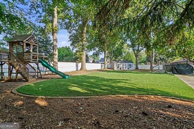 290 Saddle Lake Drive, Roswell, GA 30076