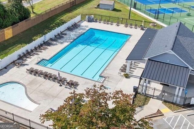 290 Saddle Lake Drive, Roswell, GA 30076