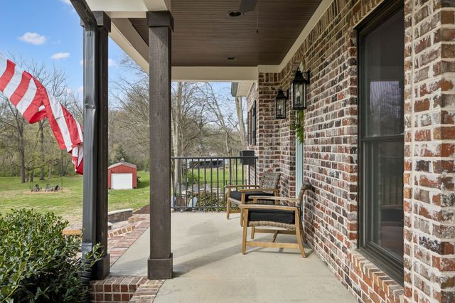 4694 Bennett Hollow Rd, Thompsons Station, TN 37179