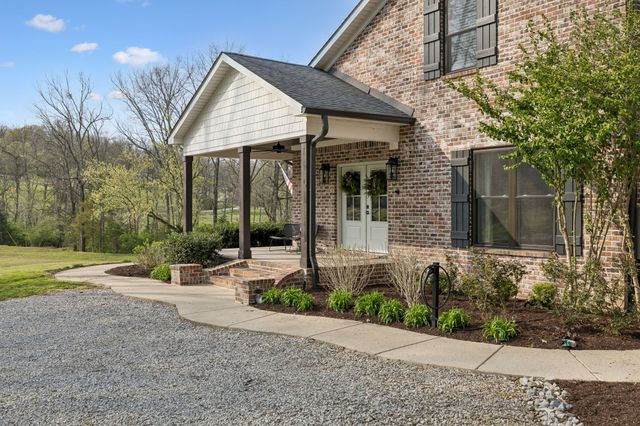 4694 Bennett Hollow Rd, Thompsons Station, TN 37179