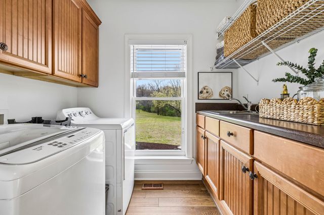 4694 Bennett Hollow Rd, Thompsons Station, TN 37179