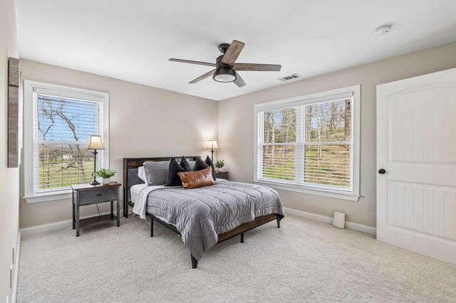 4694 Bennett Hollow Rd, Thompsons Station, TN 37179