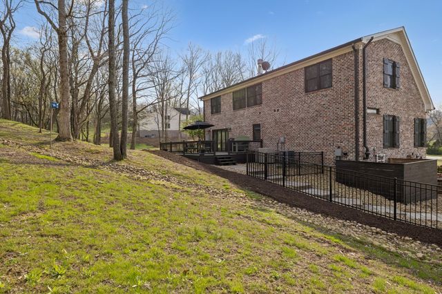 4694 Bennett Hollow Rd, Thompsons Station, TN 37179