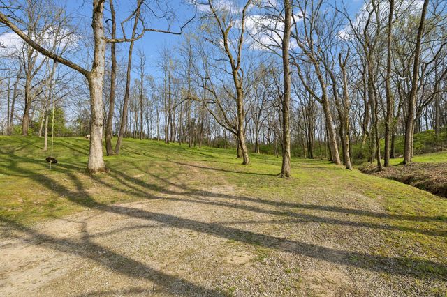 4694 Bennett Hollow Rd, Thompsons Station, TN 37179