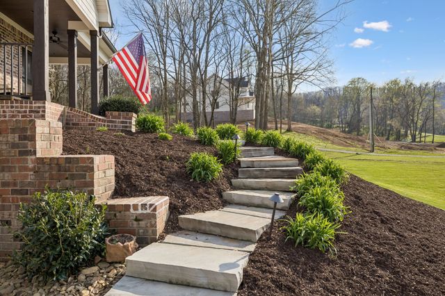 4694 Bennett Hollow Rd, Thompsons Station, TN 37179