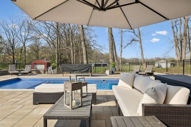 4694 Bennett Hollow Rd, Thompsons Station, TN 37179