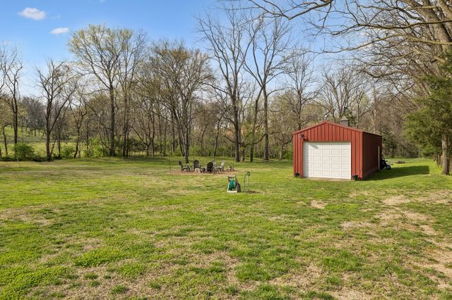 4694 Bennett Hollow Rd, Thompsons Station, TN 37179