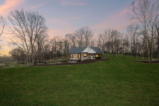 4694 Bennett Hollow Rd, Thompsons Station, TN 37179