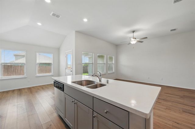 837 Amberwood Court, Fort Worth, TX 76052