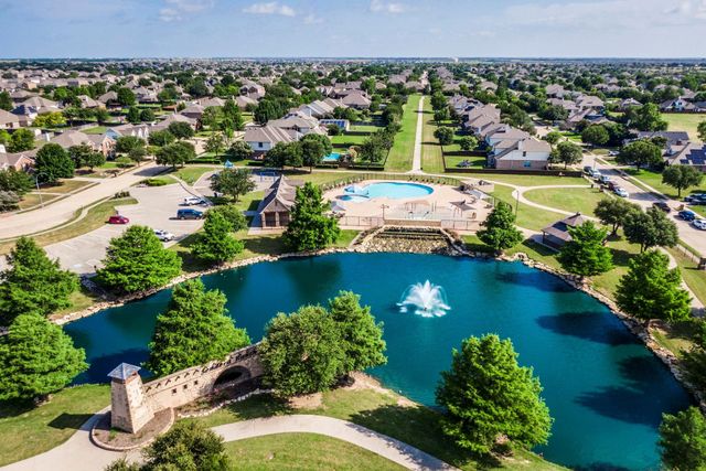 837 Amberwood Court, Fort Worth, TX 76052