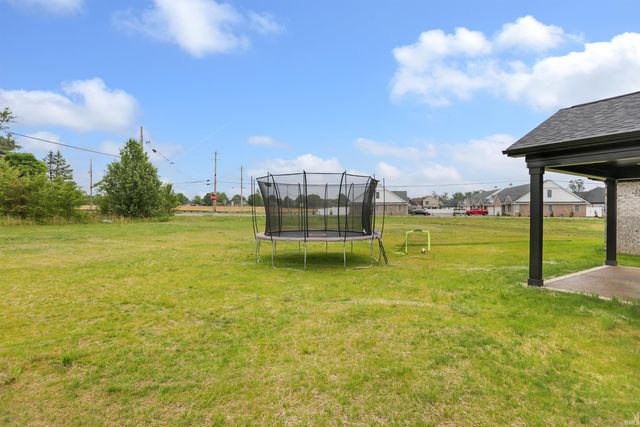 3539 Sand Drive, Newburgh, IN 47630