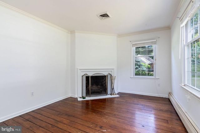 4444 BERGSTROM RD, Doylestown, PA 18902