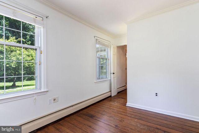4444 BERGSTROM RD, Doylestown, PA 18902
