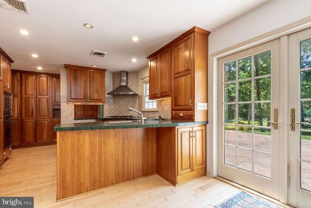 4444 BERGSTROM RD, Doylestown, PA 18902