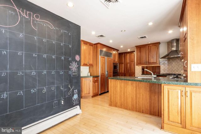 4444 BERGSTROM RD, Doylestown, PA 18902