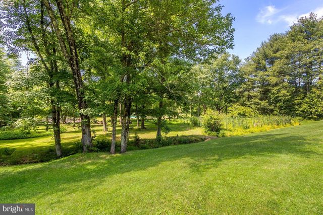 4444 BERGSTROM RD, Doylestown, PA 18902
