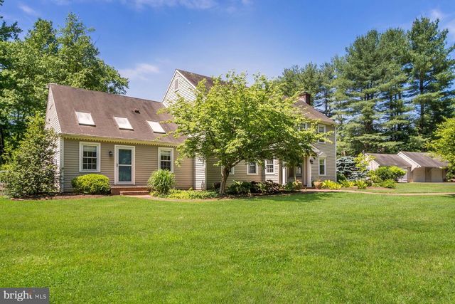 4444 BERGSTROM RD, Doylestown, PA 18902