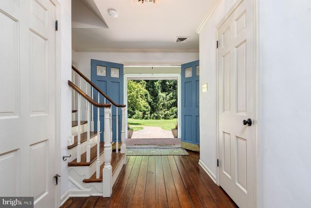 4444 BERGSTROM RD, Doylestown, PA 18902