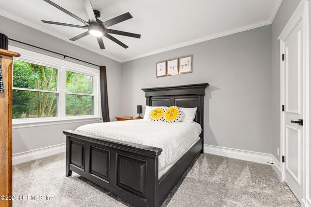 7903 VINEYARD LAKE Road N, Jacksonville, FL 32256